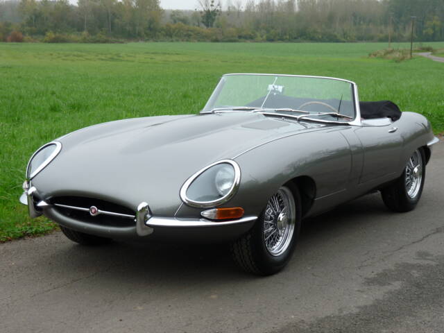 Imagen 1/23 de Jaguar E-Type 3.8 (1964)