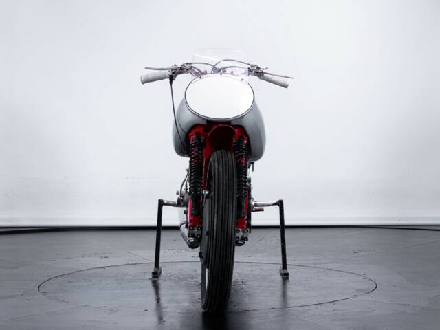 Moto Guzzi Gambalunga 500 Replica