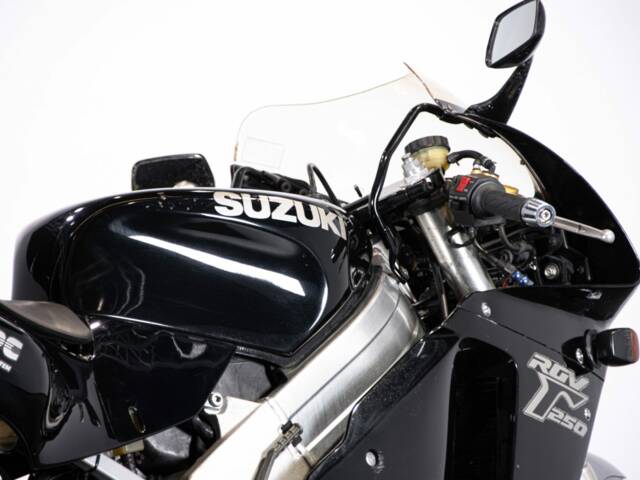 Suzuki RGV 250 Gamma