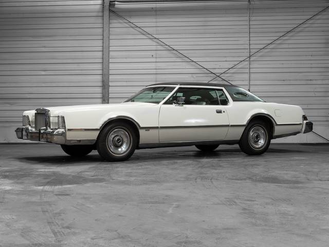 Bild 1/10 von Lincoln Continental Mark IV Cartier (1975)