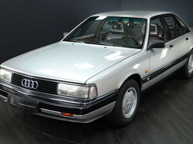 Immagine 1/30 di Audi 200 - 2.2 20V Turbo quattro (1989)