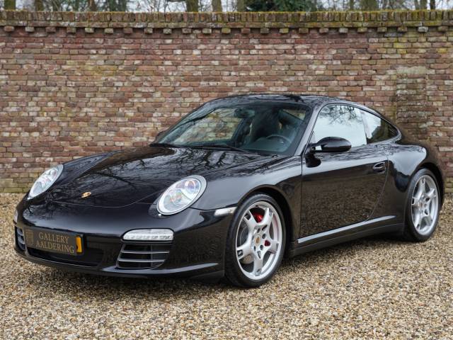 Porsche 911 Carrera 4S