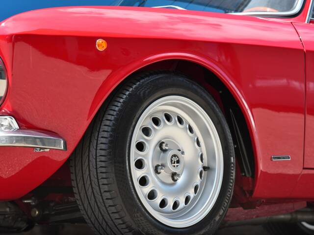Alfa Romeo 2000 GT Veloce
