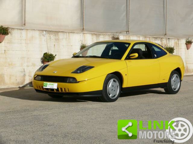 Image 1/10 de FIAT Coupé 1.8 16V (1997)