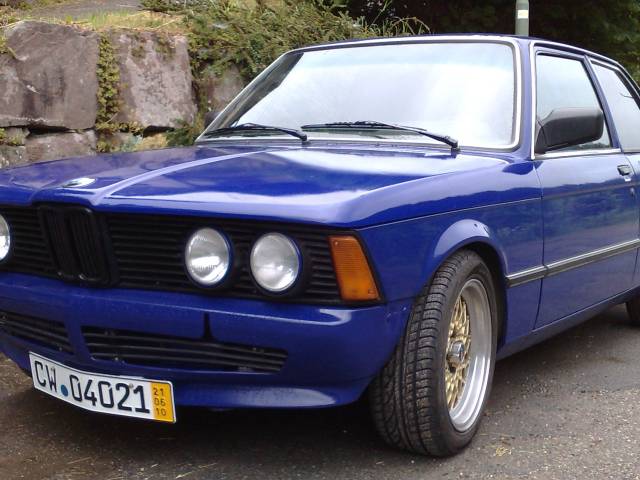Bild 1/31 von BMW 323i (1980)