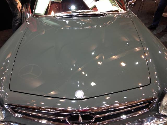 Mercedes-Benz 230 SL