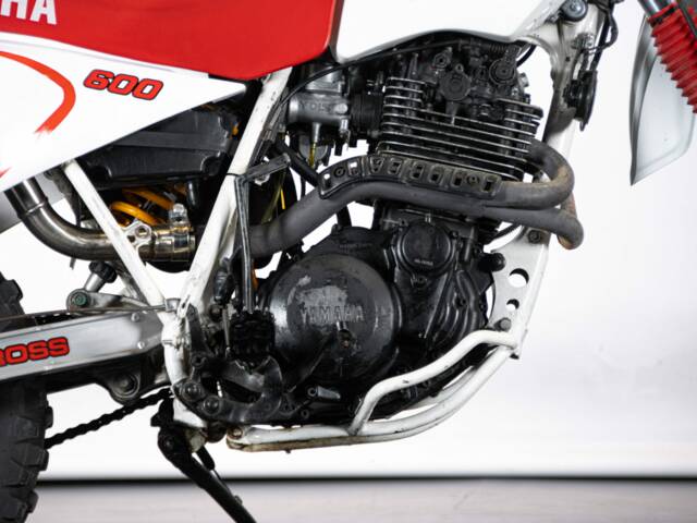 Yamaha TT 600