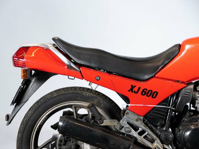 Yamaha XJ 600
