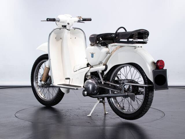 Aermacchi Zeffiro 125