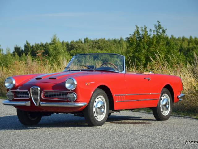 Immagine 1/24 di Alfa Romeo 2000 Spider (1960)