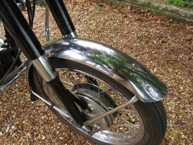 BSA DBD 34 Gold Star