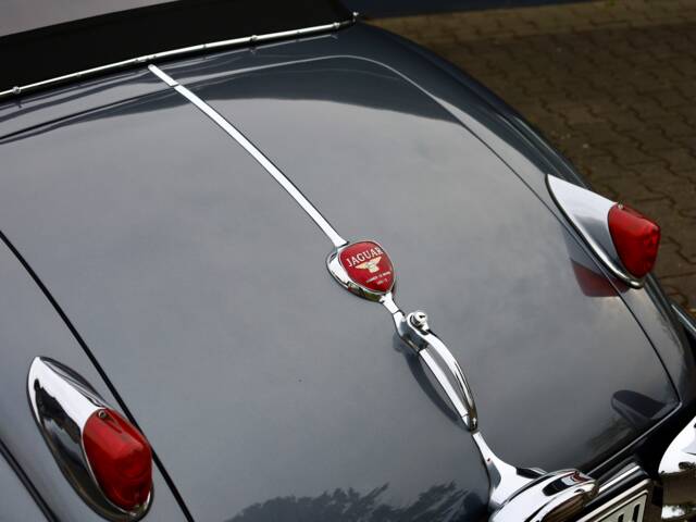 Jaguar XK 140 DHC