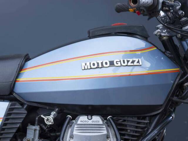 Moto Guzzi V 50 II