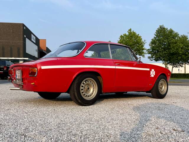 Alfa Romeo Giulia GTA 1300 Junior