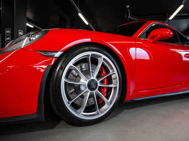 Porsche 911 GT3 Touring