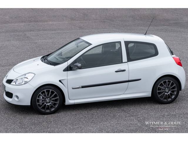 Image 1/27 of Renault Clio II 2.0 RS Cup (2009)