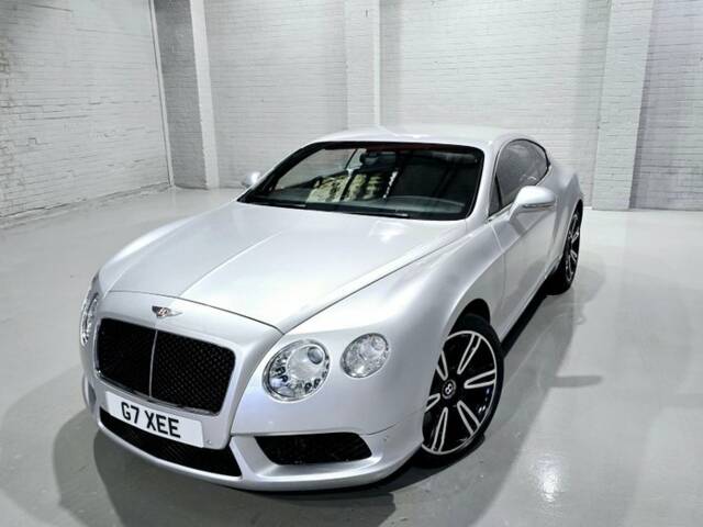 Immagine 1/7 di Bentley Continental GT V8 (2012)