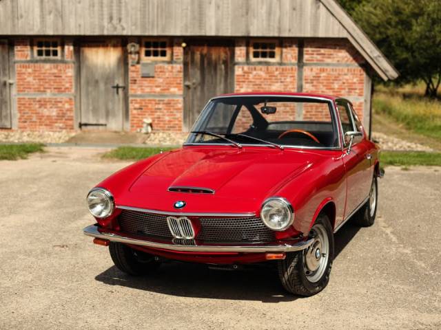 Image 1/81 de BMW 1600 GT (1968)