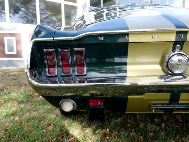 Ford Mustang GT 428 Cobra Jet