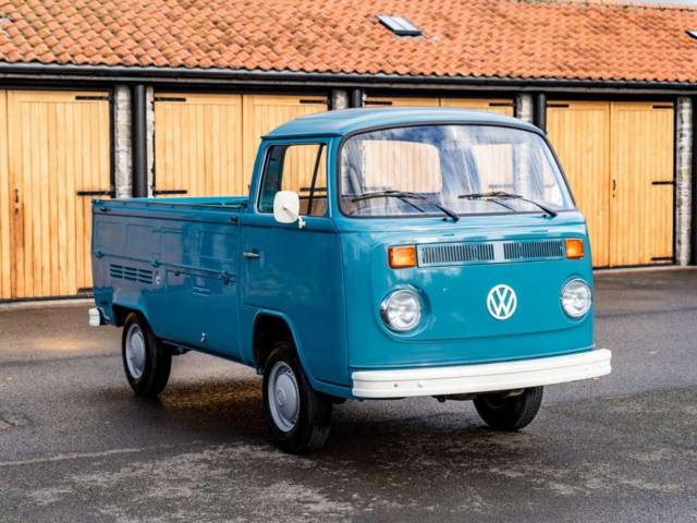 Image 1/50 of Volkswagen T2b pickup (1976)