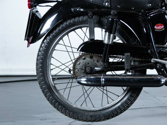 Mondial 125