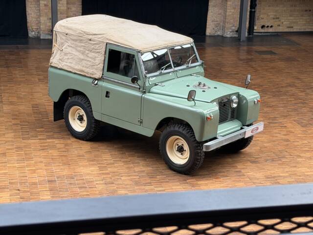 Land Rover 88
