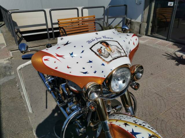 Harley-Davidson FLSTN Softail Deluxe