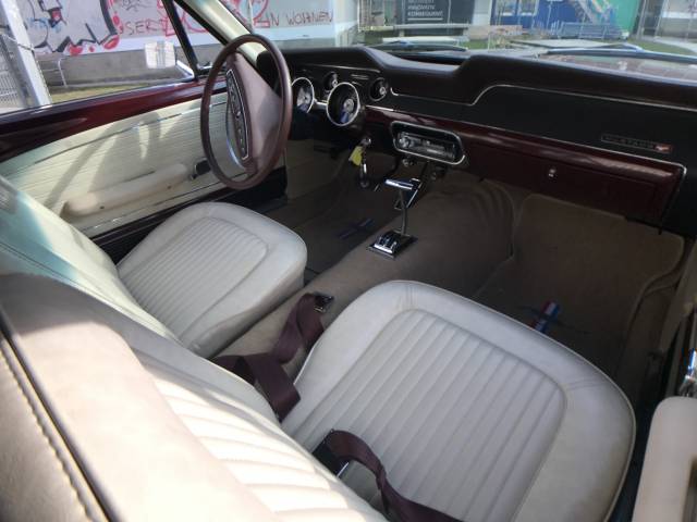 Ford Mustang 289