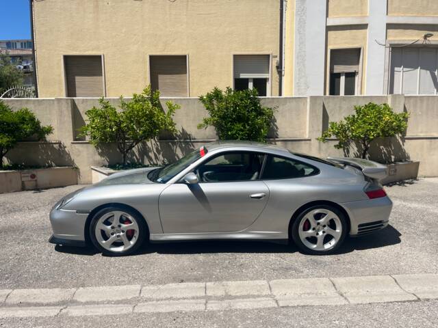 Image 1/39 of Porsche 911 Carrera 4S (2002)