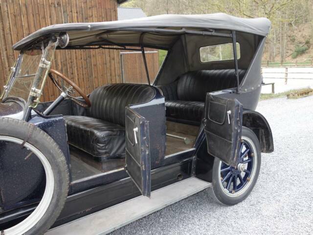 Hudson Super Six