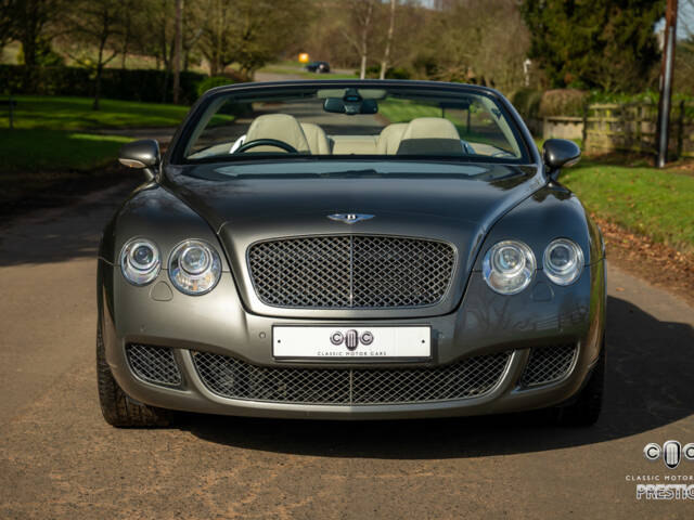 Immagine 1/11 di Bentley Continental GTC (2009)