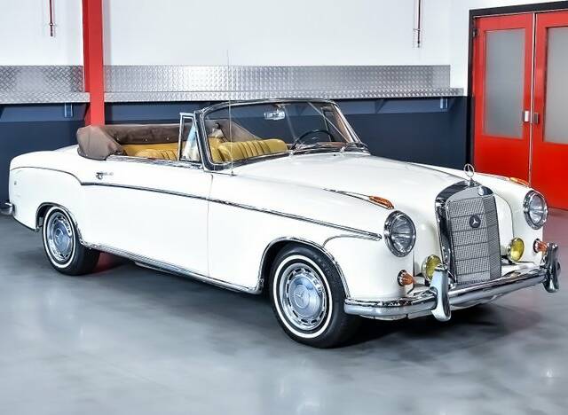 Image 1/7 of Mercedes-Benz 220 S Cabriolet (1958)