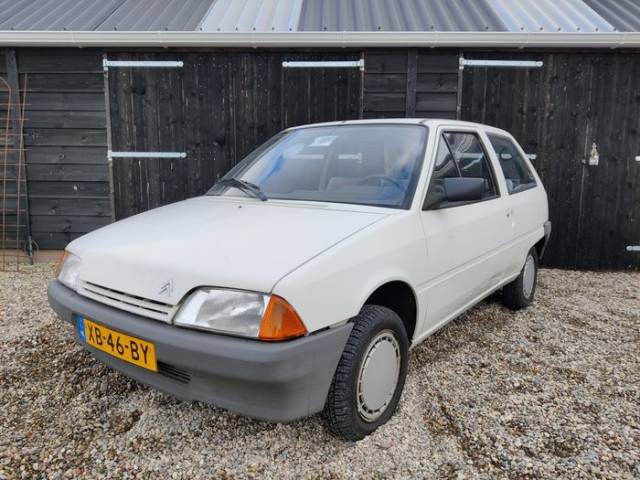 Afbeelding 1/9 van Citroën AX (1989)