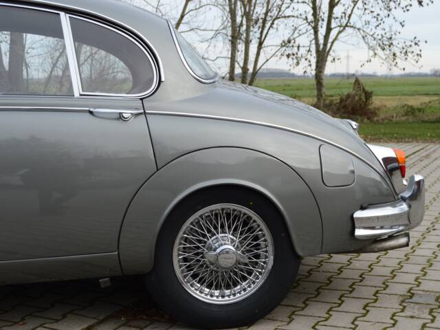 Jaguar Mk II 3.4
