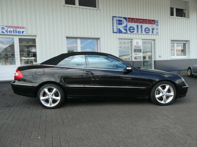 Mercedes-Benz CLK 320