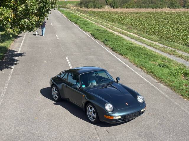 Porsche 911 Carrera