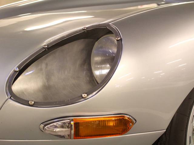 Jaguar E-Type 3.8