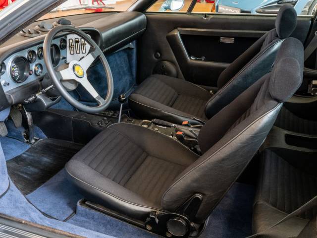 Ferrari Dino 308 GT4