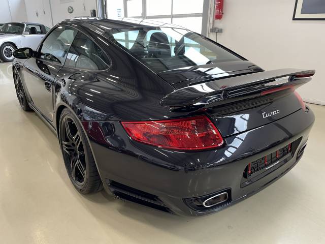 Porsche 911 Turbo