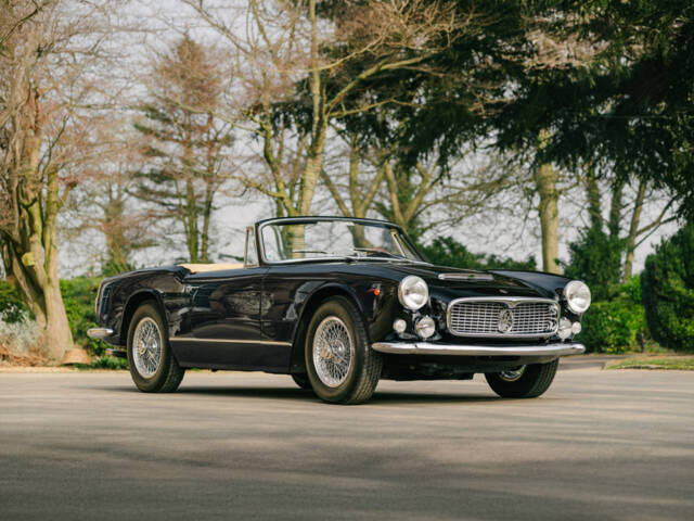 Bild 1/50 von Maserati 3500 GTI Spyder Vignale (1963)