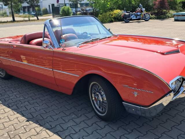 Image 1/7 de Ford Thunderbird (1962)