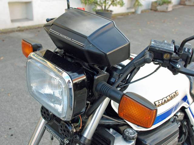 Honda VF 750