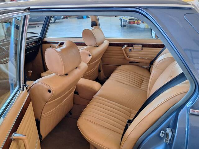 BMW 3,3 Li