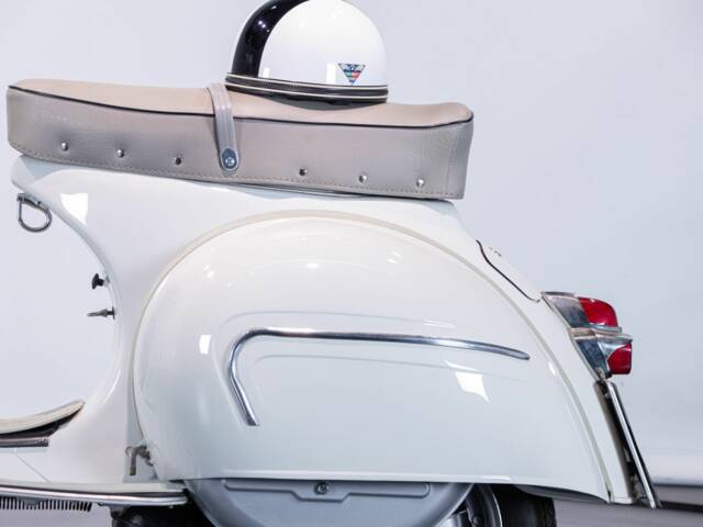 Piaggio Vespa 160 GS