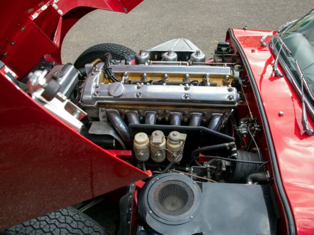 Jaguar E-Type 3.8 Flat Floor