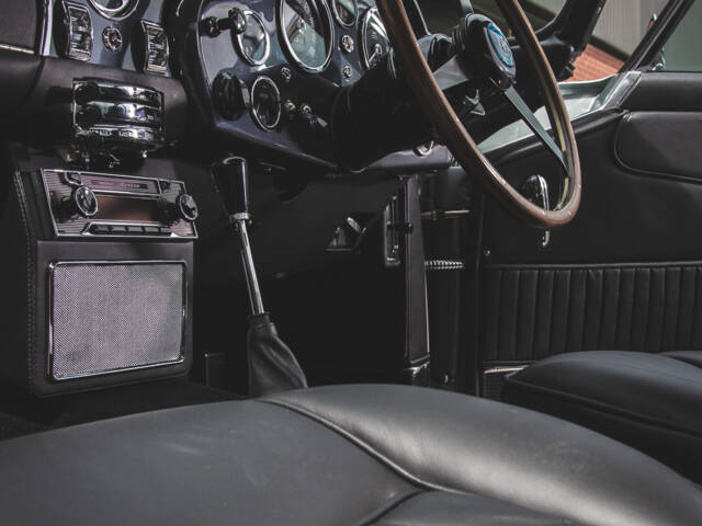 Aston Martin DB 5