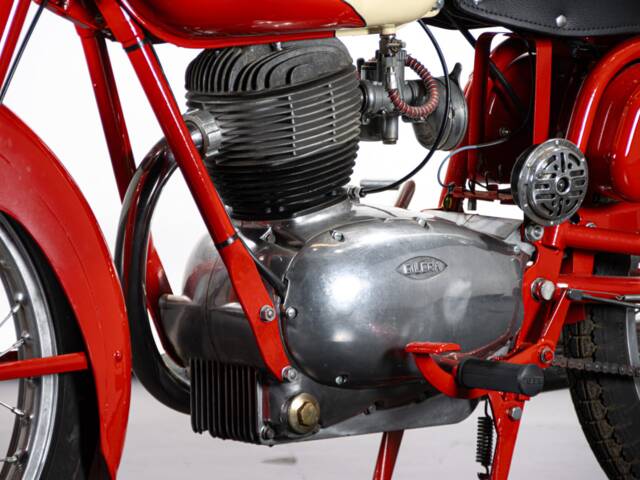 Gilera 150