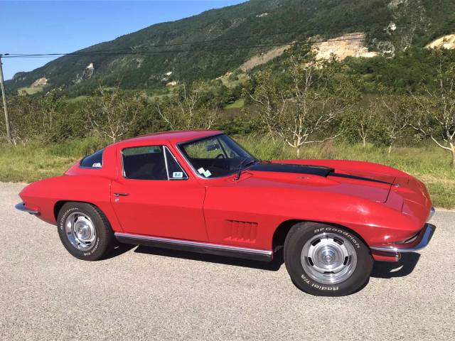 Imagen 1/31 de Chevrolet Corvette Sting Ray (1967)