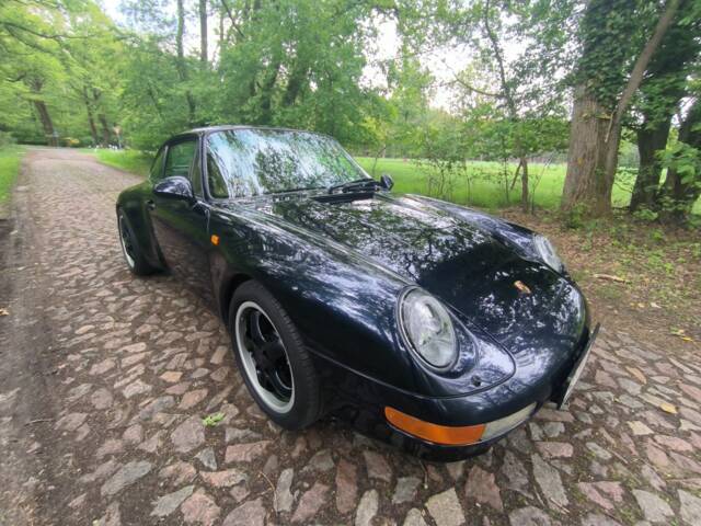 Porsche 911 Carrera