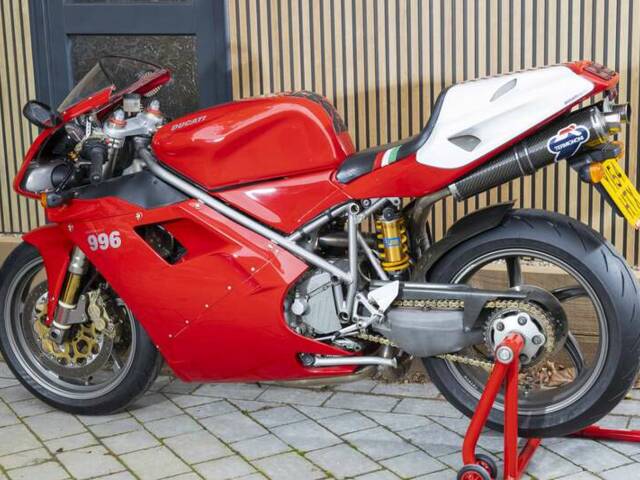 Ducati 996